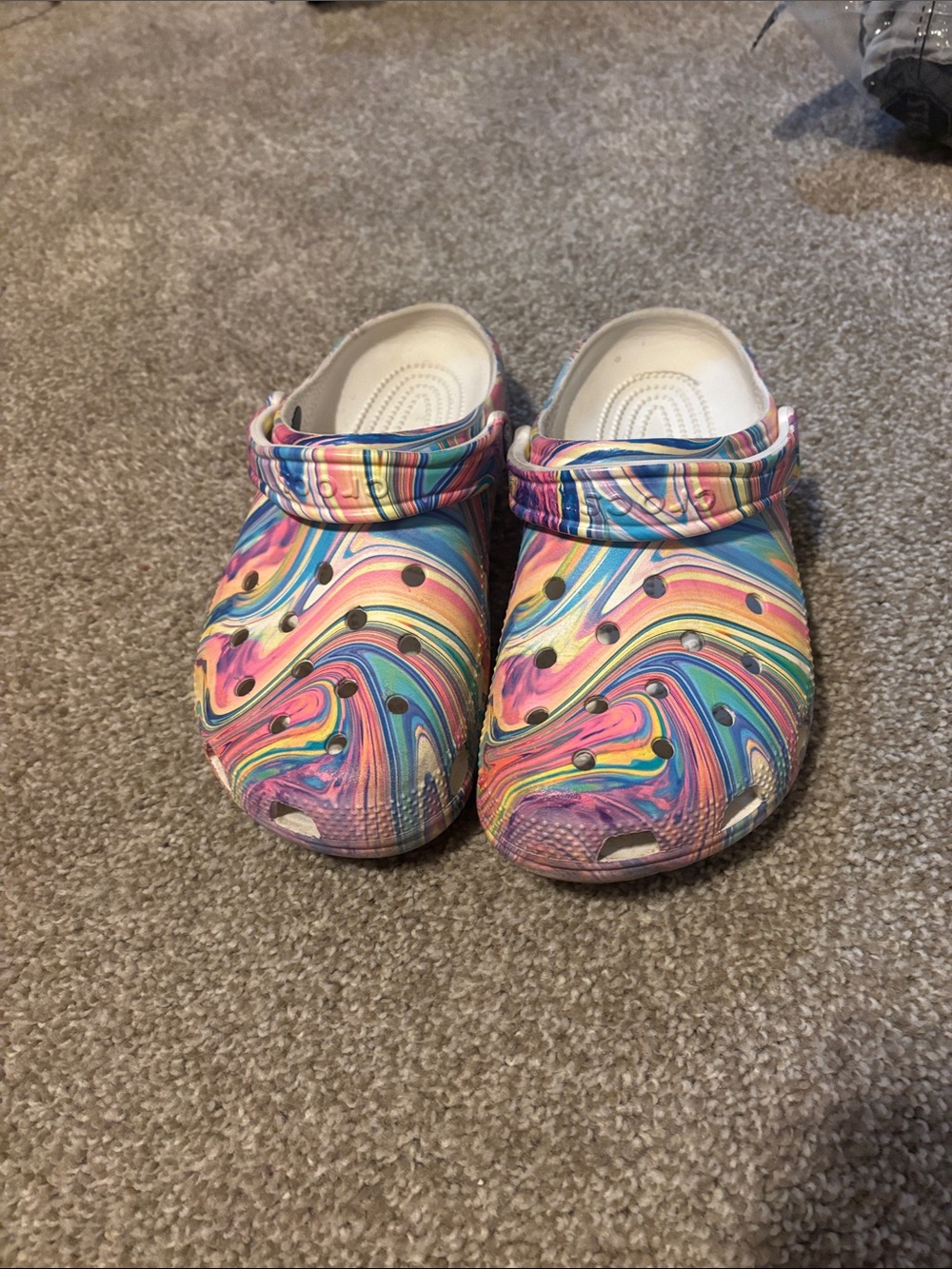 CROCS Kids Swirl Print Clogs - Rainbow